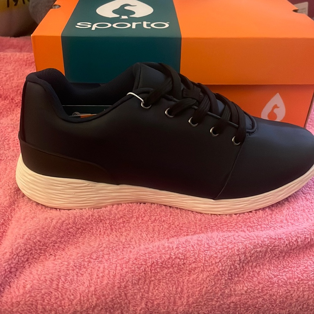 Navy blue Sporto sneakers